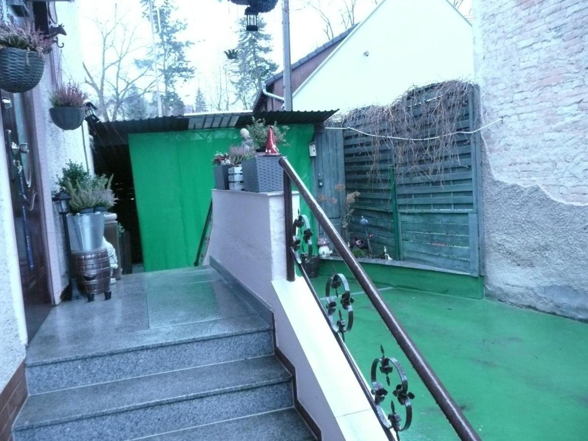 Apartament U Eli Apartment Jelenia Gora Exterior photo