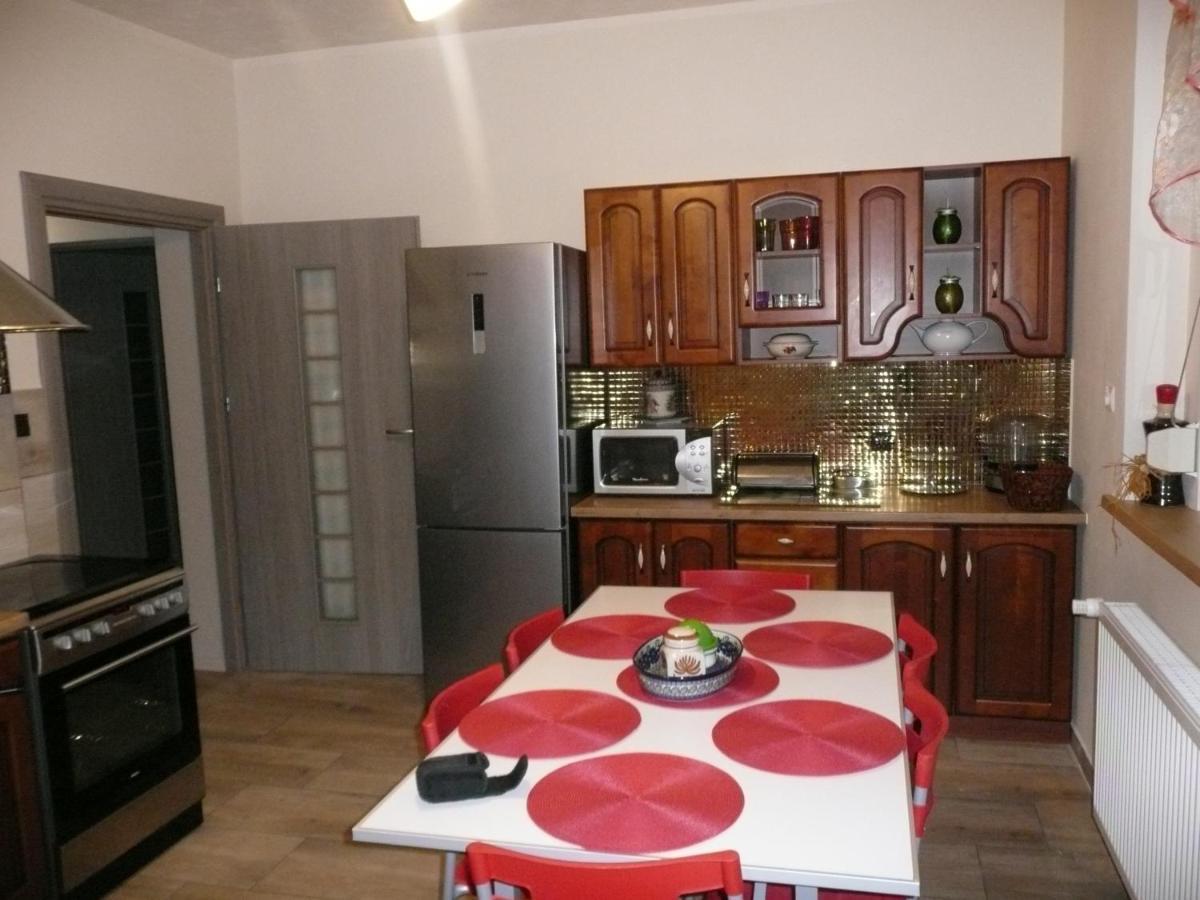 Apartament U Eli Apartment Jelenia Gora Exterior photo