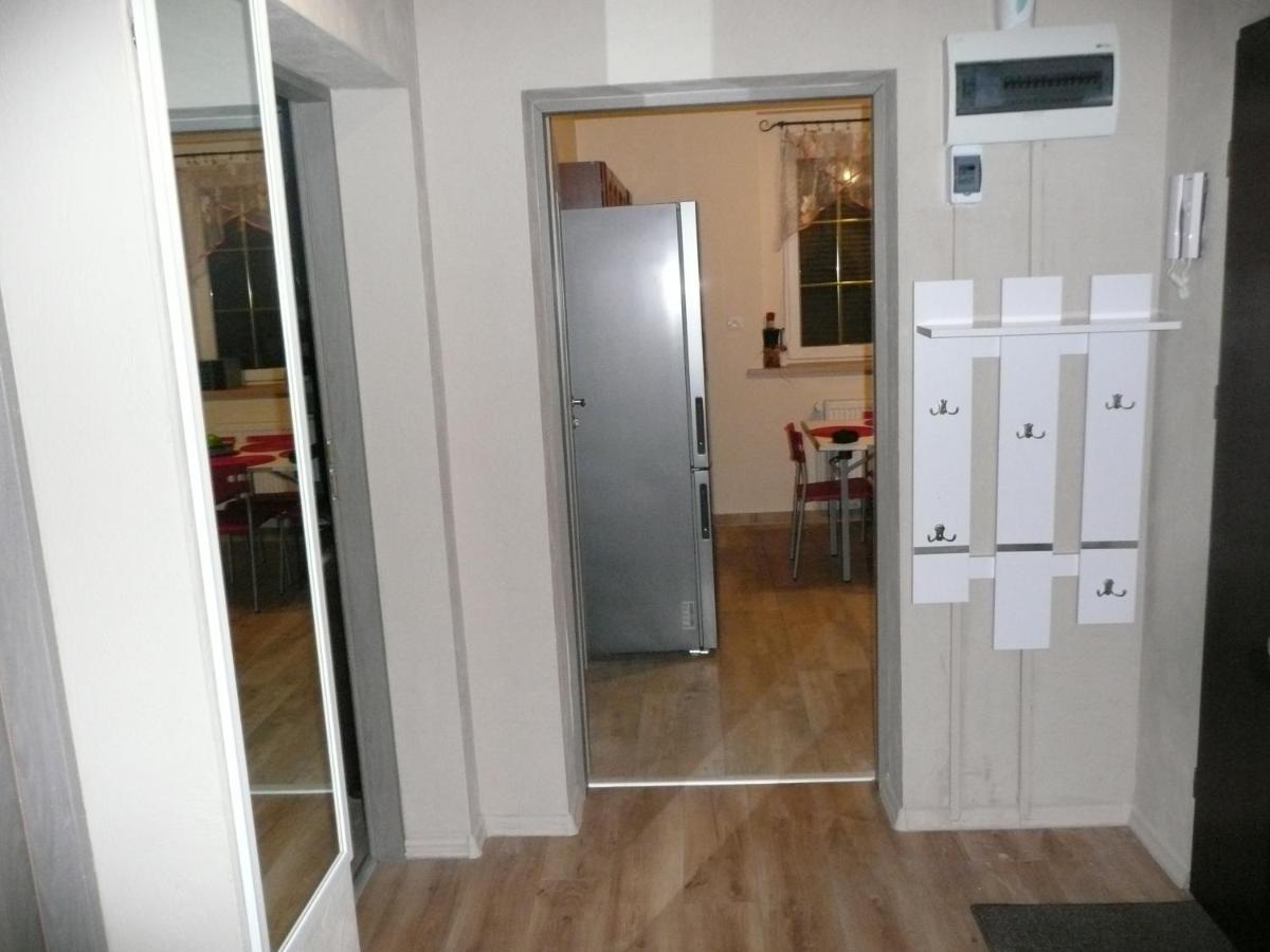 Apartament U Eli Apartment Jelenia Gora Exterior photo